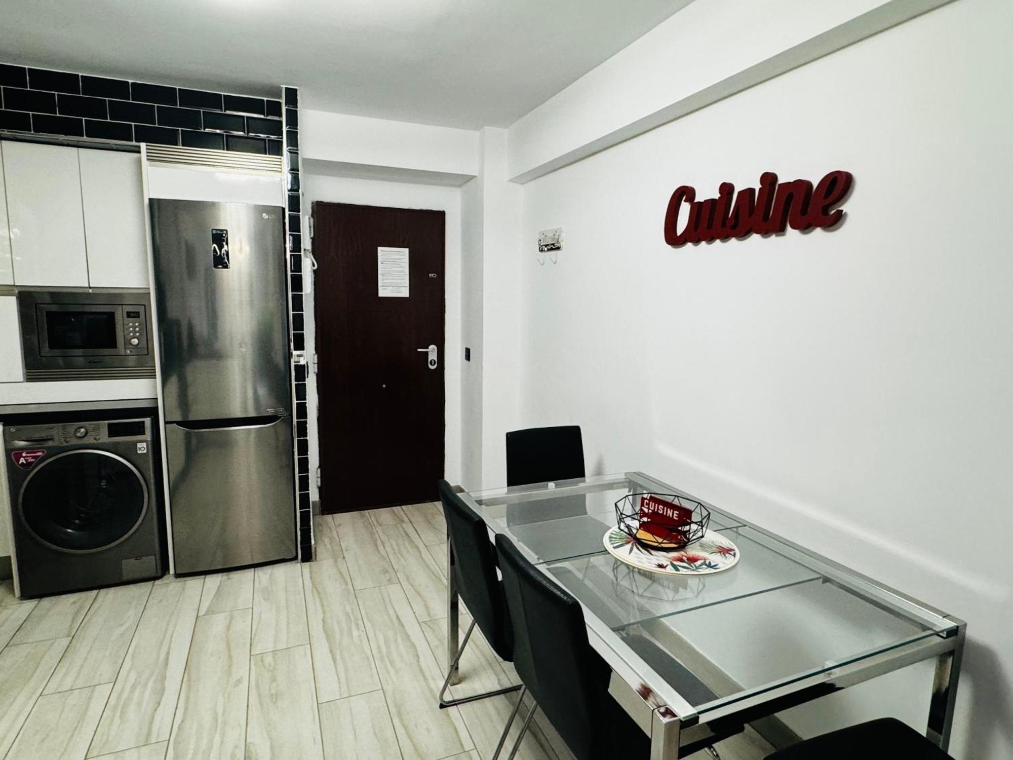 Apartamento Fabrynne Beach 马拉加 外观 照片